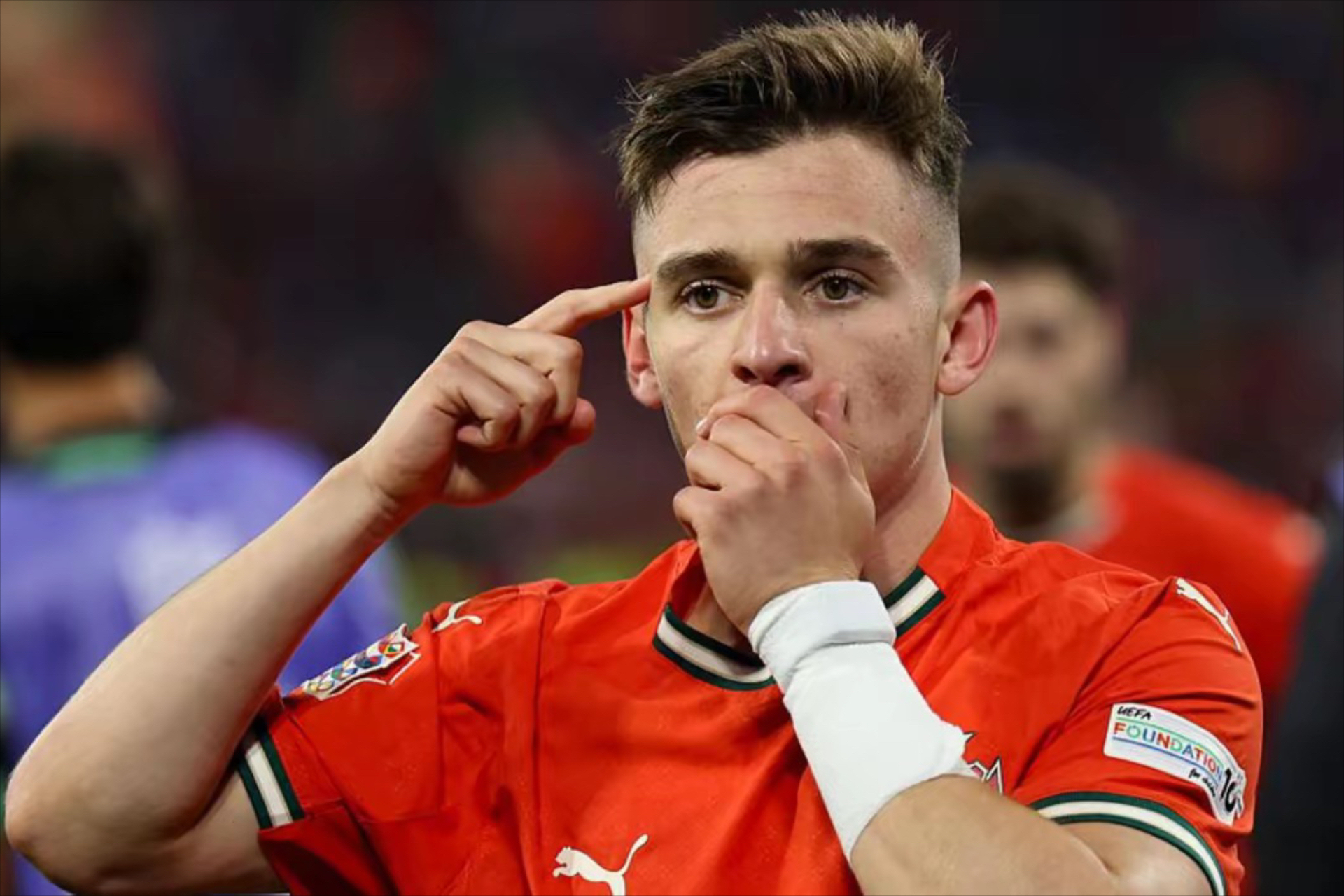 巴黎逆转日本,C罗扛起全队 巴黎逆转日本,C罗扛起全队