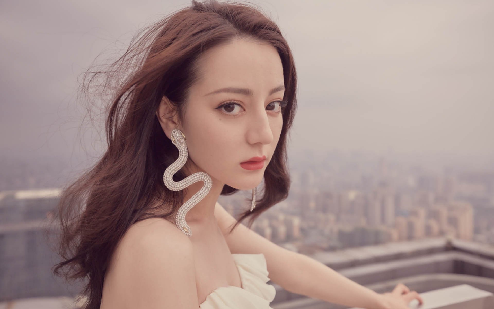 开云体育入口-禁区统治者戈贝尔施无形枷锁 森林狼攻防一体碾压国王