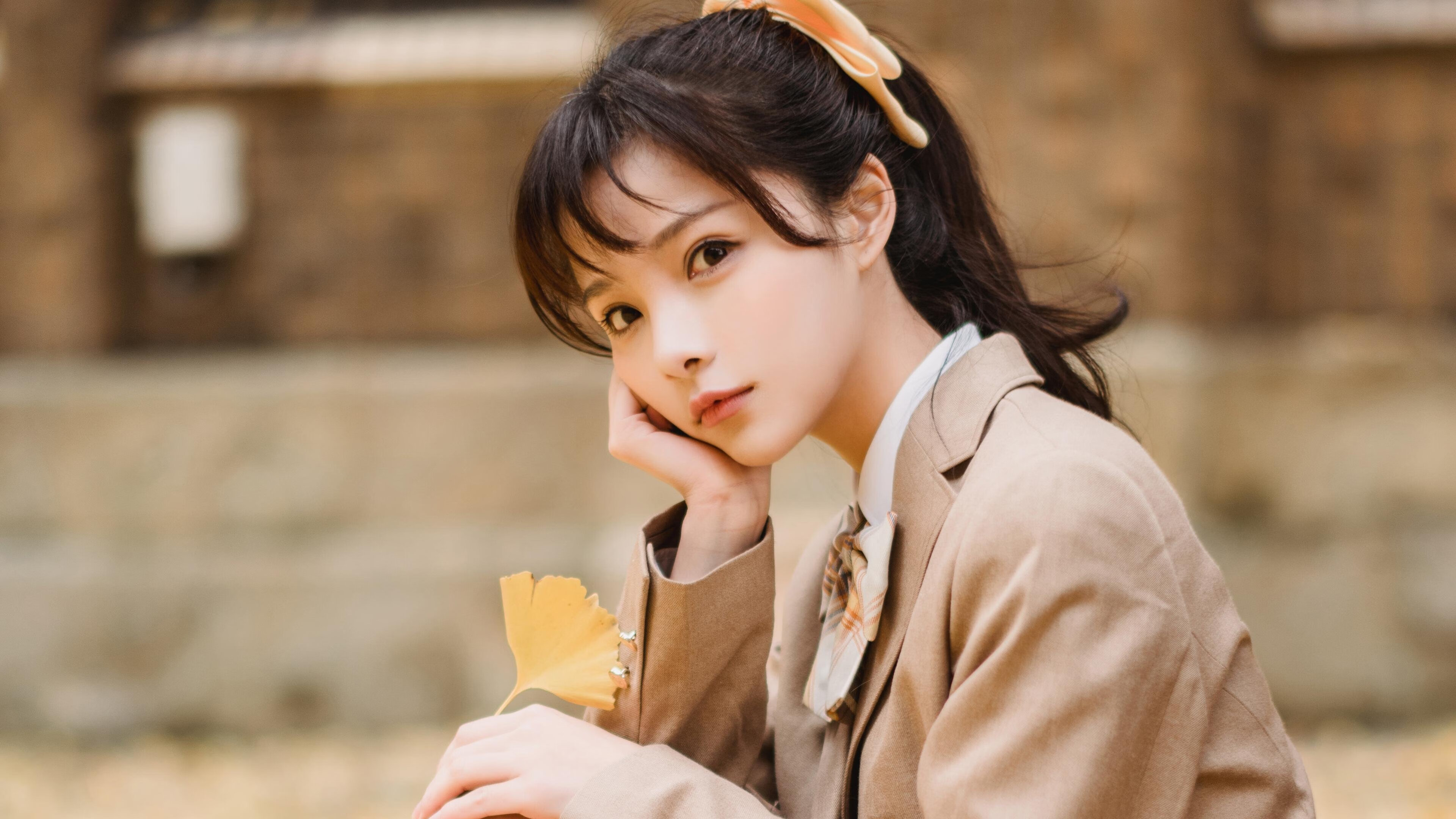 历史重演,喀麦隆铁壁防守击溃秘鲁,京多安中场大师导演经典之战