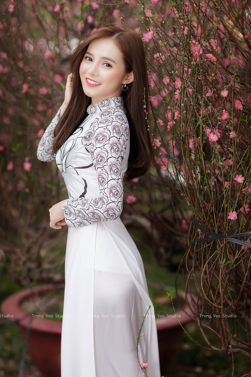 北非雄鹰折翼利马，德容战术革新助秘鲁奏凯，C组生死战现唯一胜者